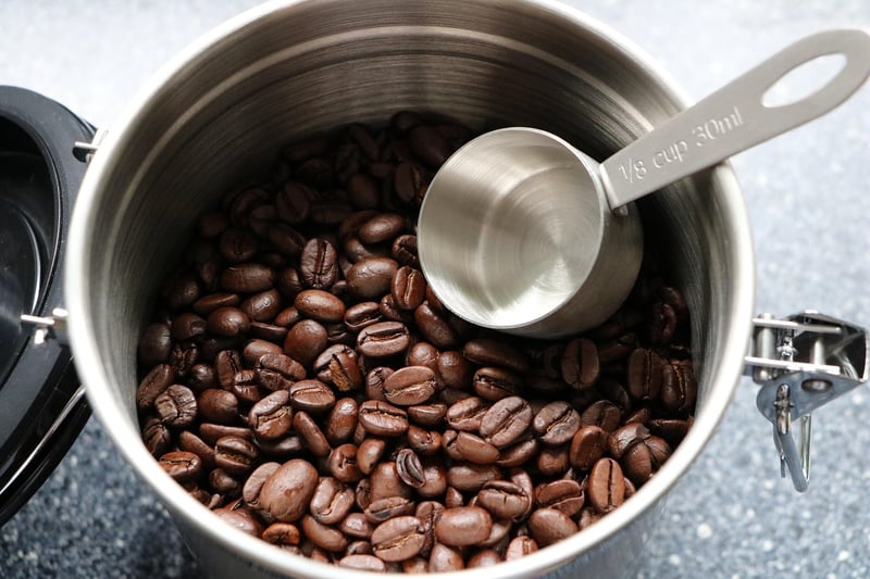 measuring cups and spoons